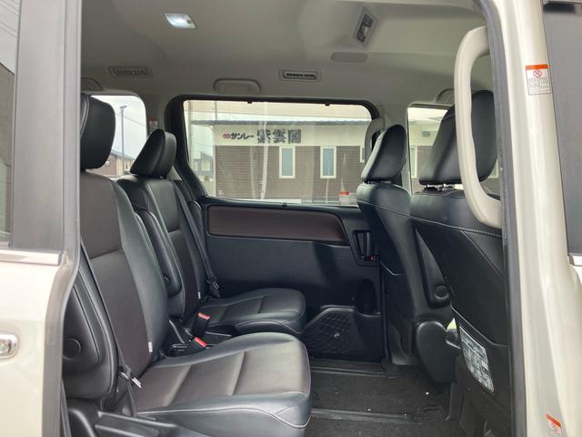 エスクァイア ハイブリッドＧｉ　両側電動スライドドア　ナビ　フルセグテレビ　バックカメラ　ＥＴＣ　アイドリングストップ　ドライブレコーダー　オートクルーズコントロール　Ｂｌｕｅｔｏｏｔｈ接続（23枚目）