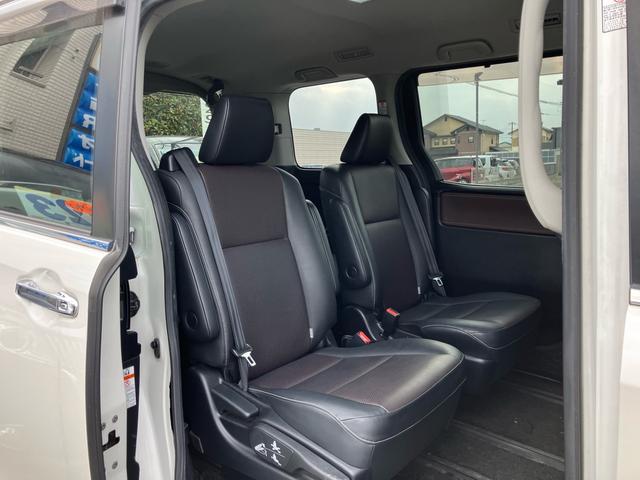 エスクァイア ハイブリッドＧｉ　両側電動スライドドア　ナビ　フルセグテレビ　バックカメラ　ＥＴＣ　アイドリングストップ　ドライブレコーダー　オートクルーズコントロール　Ｂｌｕｅｔｏｏｔｈ接続（24枚目）