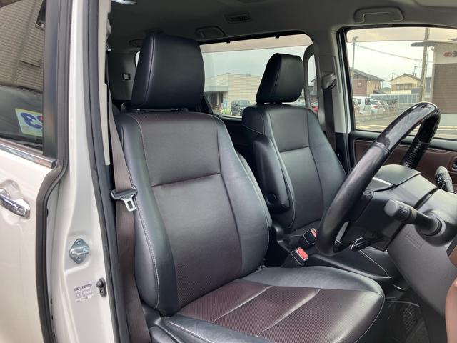 エスクァイア ハイブリッドＧｉ　両側電動スライドドア　ナビ　フルセグテレビ　バックカメラ　ＥＴＣ　アイドリングストップ　ドライブレコーダー　オートクルーズコントロール　Ｂｌｕｅｔｏｏｔｈ接続（37枚目）