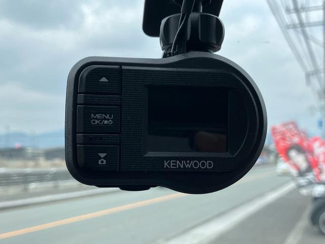 エスクァイア ハイブリッドＧｉ　両側電動スライドドア　ナビ　フルセグテレビ　バックカメラ　ＥＴＣ　アイドリングストップ　ドライブレコーダー　オートクルーズコントロール　Ｂｌｕｅｔｏｏｔｈ接続（45枚目）