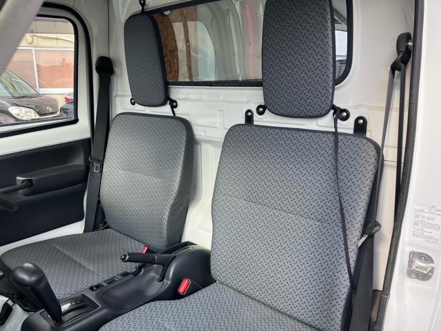 キャリイトラック 　特装ベース車　キッチンカー　シンク付　調理スペース有　換気扇　キーレスエントリー（26枚目）