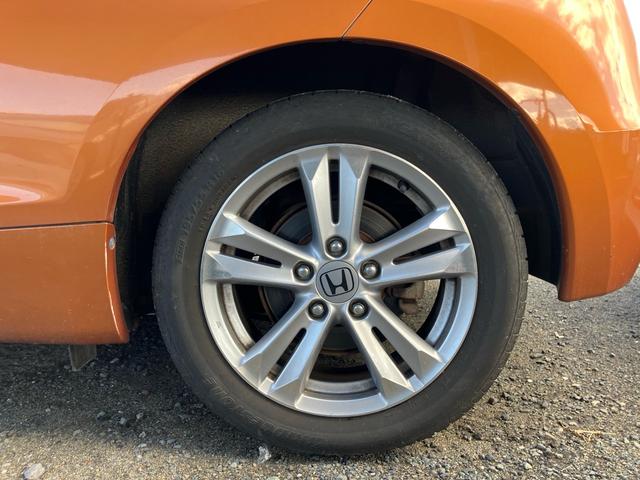 ＣＲ－Ｚ α　６速マニュアル　ナビ　テレビ　Ｂｌｕｅｔｏｏｔｈ接続　バックカメラ　ＥＴＣ　盗難防止システム　スマートキー　アイドリングストップ（15枚目）