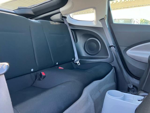 ＣＲ－Ｚ α　６速マニュアル　ナビ　テレビ　Ｂｌｕｅｔｏｏｔｈ接続　バックカメラ　ＥＴＣ　盗難防止システム　スマートキー　アイドリングストップ（21枚目）