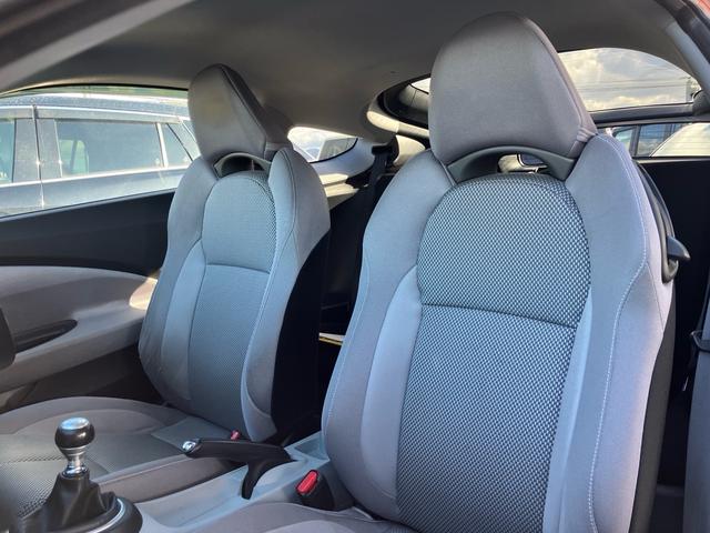 ＣＲ－Ｚ α　６速マニュアル　ナビ　テレビ　Ｂｌｕｅｔｏｏｔｈ接続　バックカメラ　ＥＴＣ　盗難防止システム　スマートキー　アイドリングストップ（26枚目）