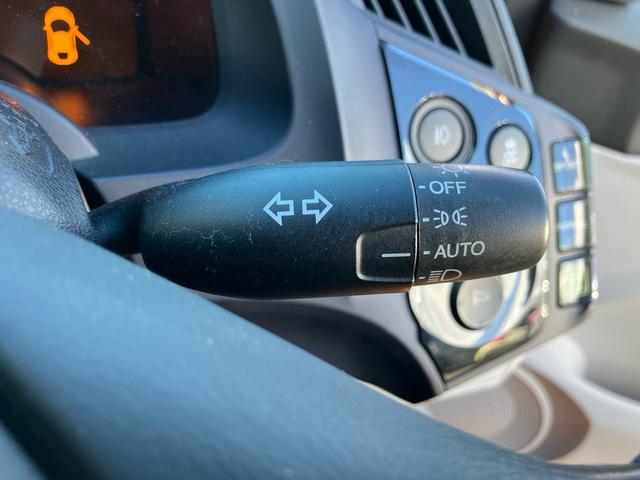 ＣＲ－Ｚ α　６速マニュアル　ナビ　テレビ　Ｂｌｕｅｔｏｏｔｈ接続　バックカメラ　ＥＴＣ　盗難防止システム　スマートキー　アイドリングストップ（41枚目）