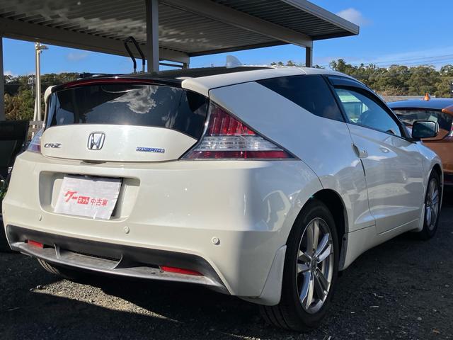 ＣＲ－Ｚ α　パナソニックナビ　テレビ　ドライブレコーダー　バックカメラ　ＥＴＣ　スマートキー　アイドリングストップ　盗難防止システム　パドルシフト　Ｂｌｕｅｔｏｏｔｈ接続（10枚目）