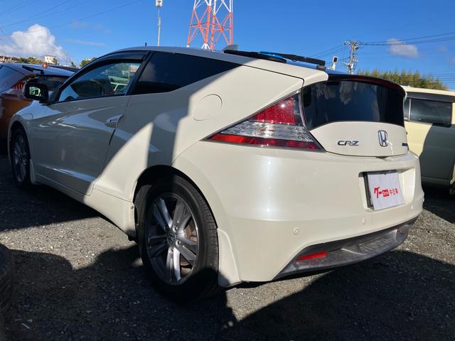 ＣＲ－Ｚ α　パナソニックナビ　テレビ　ドライブレコーダー　バックカメラ　ＥＴＣ　スマートキー　アイドリングストップ　盗難防止システム　パドルシフト　Ｂｌｕｅｔｏｏｔｈ接続（11枚目）