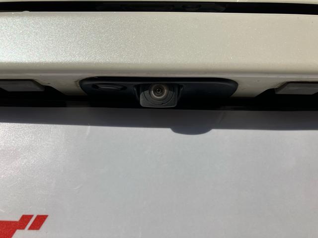 ＣＲ－Ｚ α　パナソニックナビ　テレビ　ドライブレコーダー　バックカメラ　ＥＴＣ　スマートキー　アイドリングストップ　盗難防止システム　パドルシフト　Ｂｌｕｅｔｏｏｔｈ接続（12枚目）