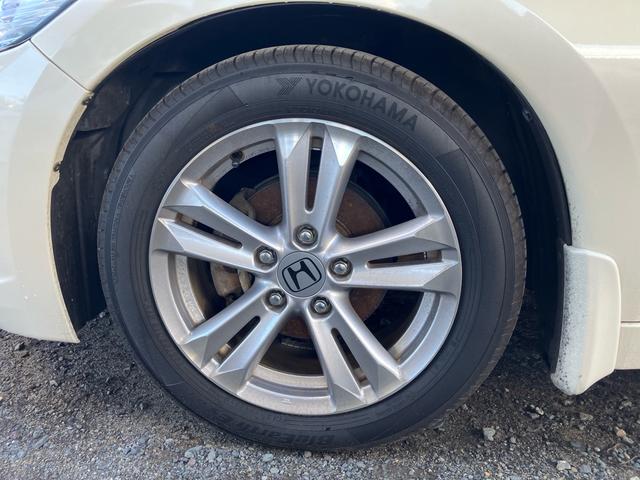 ＣＲ－Ｚ α　パナソニックナビ　テレビ　ドライブレコーダー　バックカメラ　ＥＴＣ　スマートキー　アイドリングストップ　盗難防止システム　パドルシフト　Ｂｌｕｅｔｏｏｔｈ接続（16枚目）