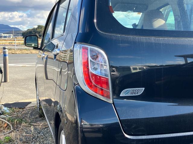 ミライース L メモリアルエディション キーレスエントリー 盗難防止システム 衝突安全ボディ CD再生 パワーステアリング パワーウィンドウ(12枚目)