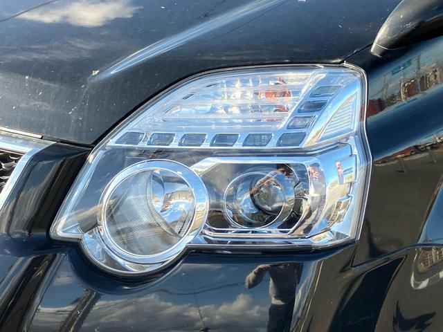 エクストレイル ２０ＧＴ　６速マニュアル　ナビ　テレビ　バックカメラ　Ｂｌｕｅｔｏｏｔｈ接続　スマートキー　衝突安全ボディ　ＨＩＤライト　オートライト　盗難防止システム（7枚目）