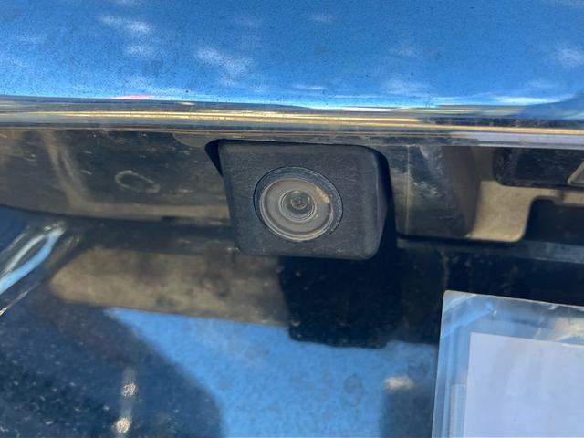 エクストレイル ２０ＧＴ　６速マニュアル　ナビ　テレビ　バックカメラ　Ｂｌｕｅｔｏｏｔｈ接続　スマートキー　衝突安全ボディ　ＨＩＤライト　オートライト　盗難防止システム（11枚目）