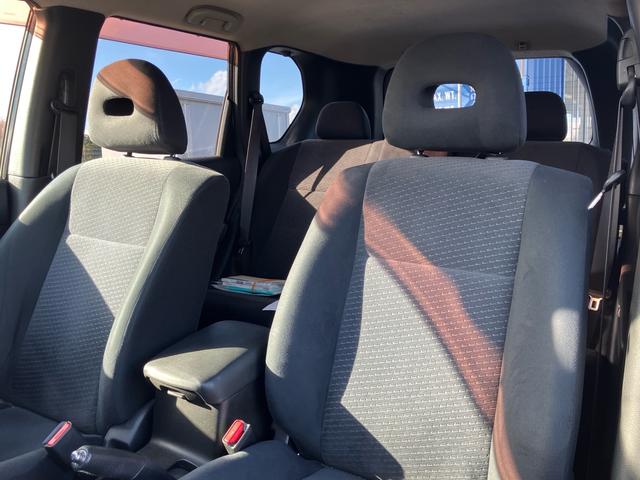 エクストレイル ２０ＧＴ　６速マニュアル　ナビ　テレビ　バックカメラ　Ｂｌｕｅｔｏｏｔｈ接続　スマートキー　衝突安全ボディ　ＨＩＤライト　オートライト　盗難防止システム（20枚目）