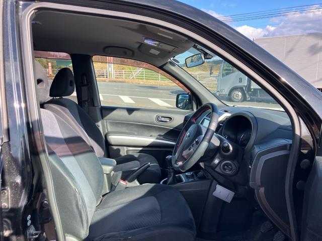 エクストレイル ２０ＧＴ　６速マニュアル　ナビ　テレビ　バックカメラ　Ｂｌｕｅｔｏｏｔｈ接続　スマートキー　衝突安全ボディ　ＨＩＤライト　オートライト　盗難防止システム（21枚目）