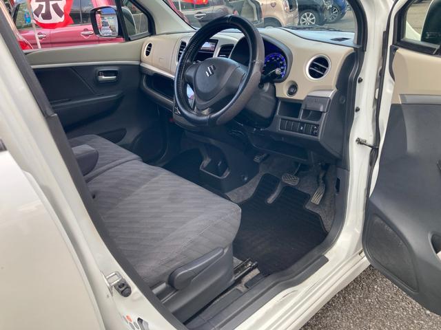 ワゴンＲ ＦＸリミテッド　カロッツェリアＣＤデッキ　プッシュエンジンスタート　スマートキー　電格ドアミラーウィンカー　革巻きステアリング　ＥＴＣ　助手席収納ＢＯＸ　ベンチシート（17枚目）