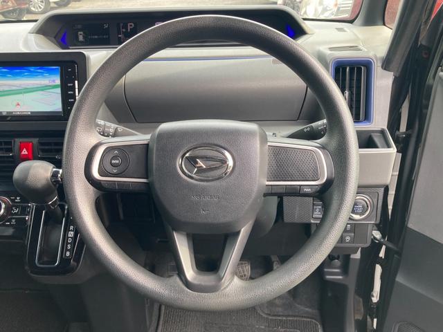 タント カスタムX センターピラーレス スーパースライドシート 衝突軽減ブレーキ 車線逸脱アラート クリアランスソナー ウェルカムオープンドア デュアルスイッチ付き両側パワースライドドア サンシェード USBポート(9枚目)