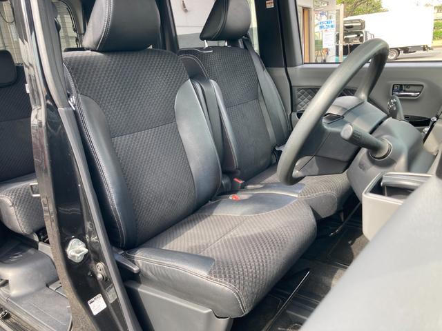 タント カスタムX センターピラーレス スーパースライドシート 衝突軽減ブレーキ 車線逸脱アラート クリアランスソナー ウェルカムオープンドア デュアルスイッチ付き両側パワースライドドア サンシェード USBポート(20枚目)