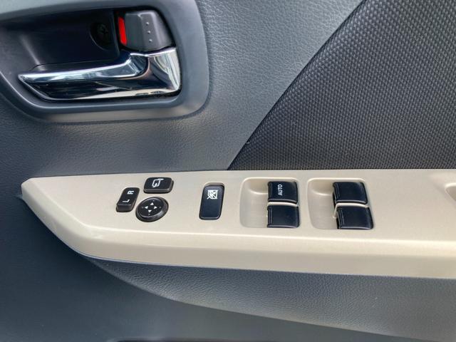 ワゴンＲスティングレー Ｊスタイル　後期モデル　特別仕様車　衝突軽減ブレーキ　前席シートヒーター　革巻きステアリングスイッチ　純正１５インチアルミホイール　オートライト　フォグランプ　ＨＩＤヘッドライト　プッシュエンジンスタート（12枚目）