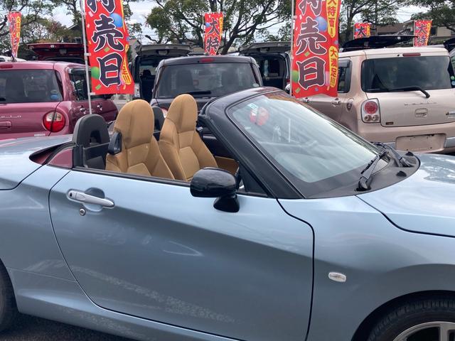 コペン ローブ　電動オープンカー　前席シートヒーター　ターボ　イージークローザー付きトランク　純正ナビ　フルセグ　Ｂｌｕｅｔｏｏｔｈ再生　ＳＤ再生　バックモニター　プッシュエンジンスタート　スマートキー　ＥＴＣ（10枚目）