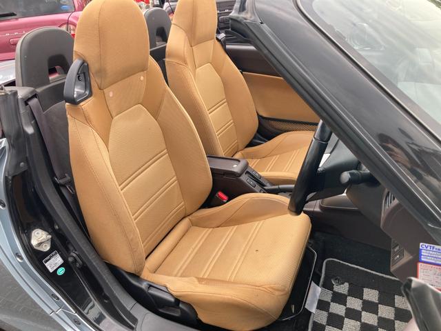 コペン ローブ　電動オープンカー　前席シートヒーター　ターボ　イージークローザー付きトランク　純正ナビ　フルセグ　Ｂｌｕｅｔｏｏｔｈ再生　ＳＤ再生　バックモニター　プッシュエンジンスタート　スマートキー　ＥＴＣ（12枚目）