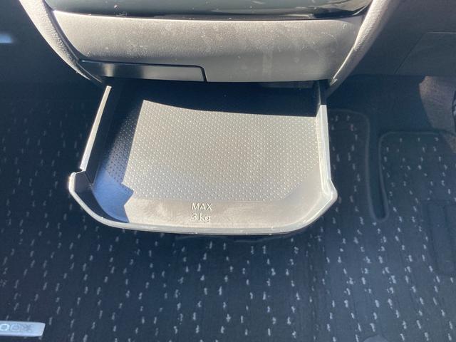 ルークス ハイウェイスター　Ｘ　プロパイロットエディション　純正９インチナビ　フルセグ　アラウンドビューモニター　リアシーリングファン　シートバックテーブル　衝突軽減　ワンオーナー　両側パワースライドドア　ＬＥＤヘッドライト　ＥＴＣ２．０　ワンオーナー（20枚目）