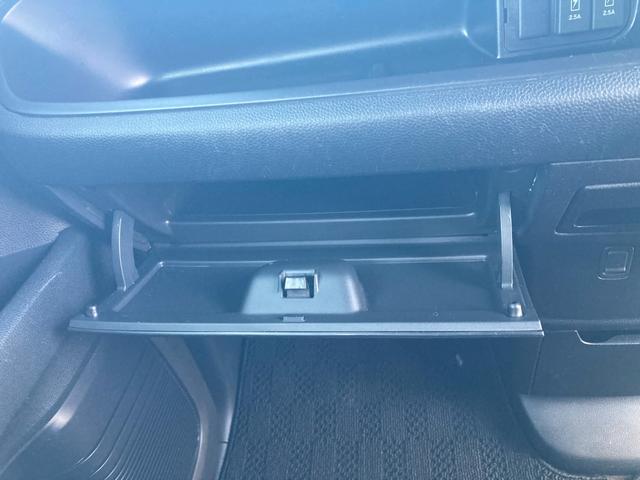 N-BOXカスタム G・Lホンダセンシング 衝突軽減ブレーキ ビルトインETC 車線逸脱アラート リアコーナーセンサー クルーズコントロール USBポート2.5A ロールサンシェード パナソニックナビ Bluetooth再生 フルセグTV(17枚目)