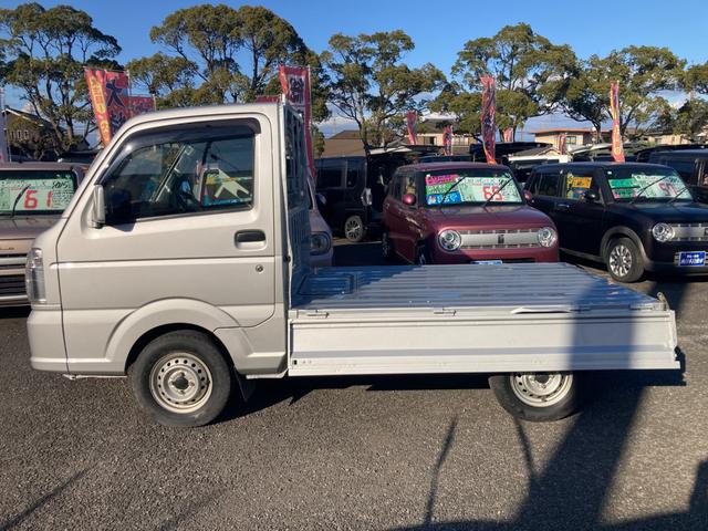 キャリイトラック ＫＣエアコン・パワステ農繁仕様　４ＷＤ　５速ＭＴ車　三方開　作業灯　雨バイザー　ヘッドライトレベライザー　デフロック（6枚目）