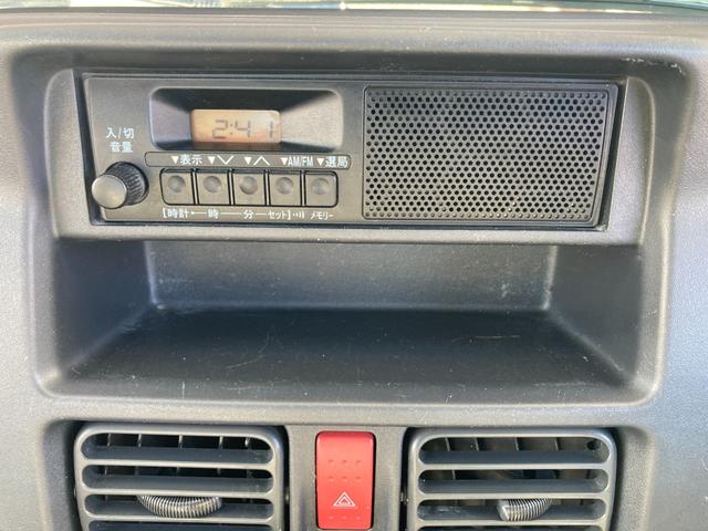 キャリイトラック ＫＣエアコン・パワステ農繁仕様　４ＷＤ　５速ＭＴ車　三方開　作業灯　雨バイザー　ヘッドライトレベライザー　デフロック（17枚目）