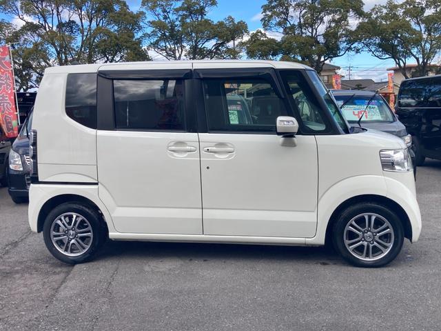 Ｎ－ＢＯＸ Ｇ　ＳＳパッケージ　特別仕様車　衝突軽減ブレーキ　Ｂｌｕｅｔｏｏｔｈ再生　アレルクリーンシート　ＥＴＣ　ステアリングスイッチ　スマートキー　ギャザズナビ　ワンセグＴＶ　バックモニター　両側パワースライドドア（5枚目）