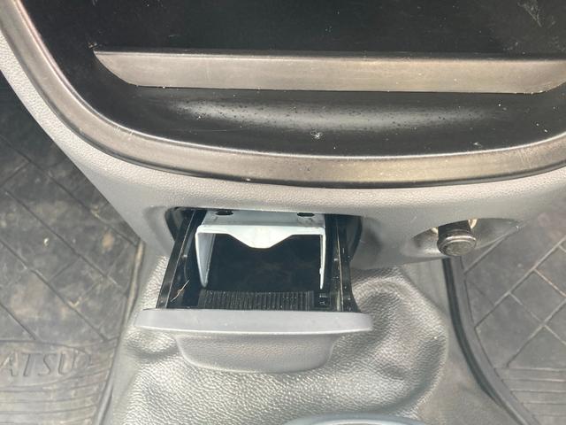 ハイゼットトラック エアコン・パワステスペシャルVS 4WD 5MT エアコン パワステ 三方開 作業灯 純正ラジオ ヘッドライトレベライザー(17枚目)