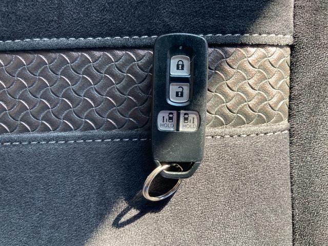 Ｎ－ＢＯＸカスタム Ｇ・Ｌホンダセンシング　衝突軽減ブレーキ　クルーズコントロール　車線逸脱アラート　カロッツェリアナビ　フルセグＴＶ　ＤＶＤビデオ再生　ＨＤＭＩ対応　ＵＳＢポート　フォグランプ　両側パワースライドドア　ビルトインＥＴＣ（17枚目）