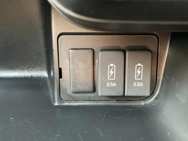 Ｎ－ＢＯＸカスタム Ｇ・Ｌホンダセンシング　衝突軽減ブレーキ　クルーズコントロール　車線逸脱アラート　カロッツェリアナビ　フルセグＴＶ　ＤＶＤビデオ再生　ＨＤＭＩ対応　ＵＳＢポート　フォグランプ　両側パワースライドドア　ビルトインＥＴＣ（19枚目）