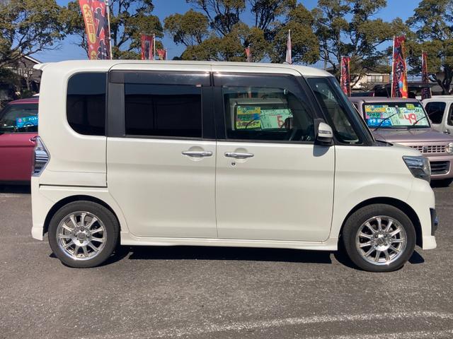 タント カスタムＸ　センターピラーレス　助手席スーパースライドシート　バックモニター　両側スライド片側パワードア　プッシュエンジンスタート　スマートキー　ＫＥＮＷＯＯＤナビ　フルセグＴＶ　Ｂｌｕｅｔｏｏｔｈ再生　ＤＶＤ（3枚目）