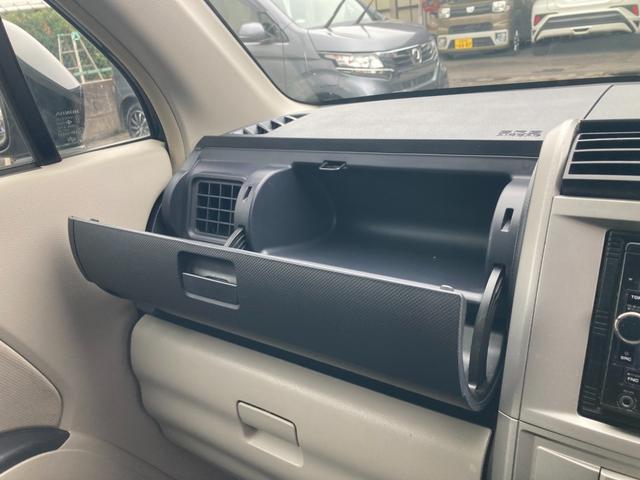 ゼスト D スペシャル Bluetoothハンズフリー 純正14インチアルミ ETC キーレスエントリー 電格ドアミラー AUX接続 KENWOODコンポ DVD再生 ベンチシート(14枚目)