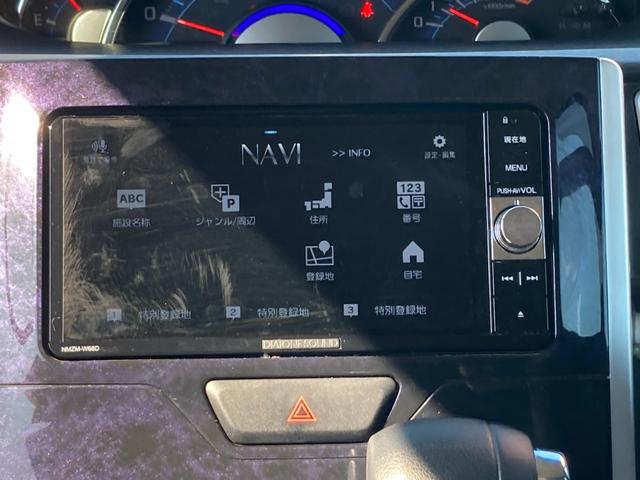 タント カスタムＸ　トップエディションリミテッドＳＡＩＩＩ　後期モデル　衝突軽減ブレーキ　車線逸脱アラート　オートハイビーム　運転席シートヒーター　センターピラーレス　ハーフレザーシート　ダイヤトーンナビ　フルセグＴＶ　Ｂｌｕｅｔｏｏｔｈ再生　全方位モニター（8枚目）