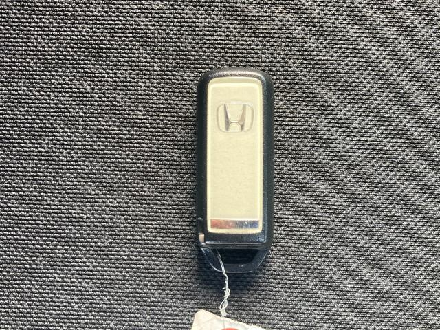 Ｎ－ＢＯＸカスタム Ｇ・Ａパッケージ　衝突軽減ブレーキ　フロントブラックグリル　両側スライド片側パワースライドドア　オートリトラミラー　Ｂｌｕｅｔｏｏｔｈ再生　バックモニター　革巻きステアリングスイッチ　純正１４インチブラックアルミ（18枚目）