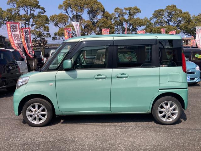 スペーシア Ｘ　後期モデル　クラリオンＨＤＤナビ　ワンセグＴＶ　ＤＶＤビデオ再生　ロールサンシェード　プッシュスタート　スマートキー　純正１４インチアルミ　助手席収納スペース　シートリフター　アイドリングストップ（5枚目）