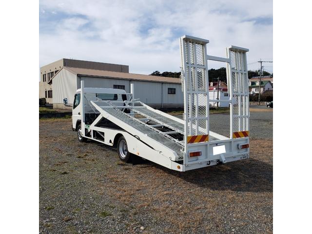 キャンター 　ラジコン付き２台積積載車ウインチ付（7枚目）