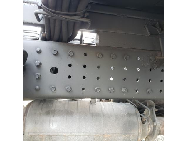 キャンター 　ラジコン付き２台積積載車ウインチ付（20枚目）