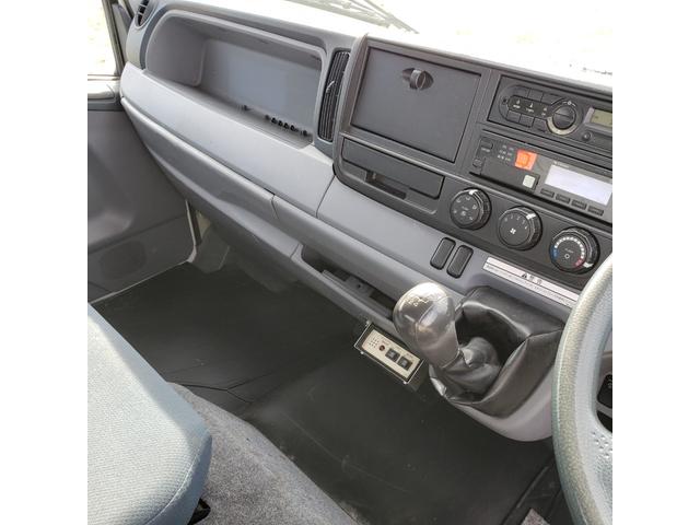 キャンター 　ラジコン付き２台積積載車ウインチ付（24枚目）