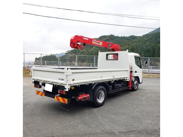 キャンター 　４段ラジコン付きクレーン車リアジャッキ付差し違いアウトリガー（5枚目）