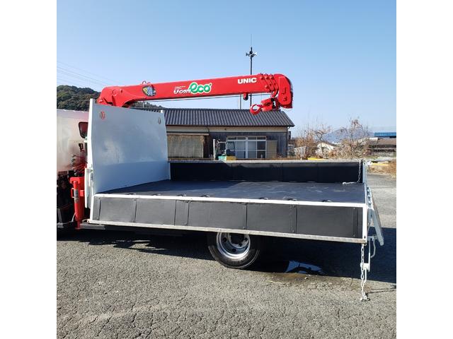 キャンター 4段ラジコン付きクレーン車 差し違いアウトリガー ICターボ 荷台鉄板張り(10枚目)