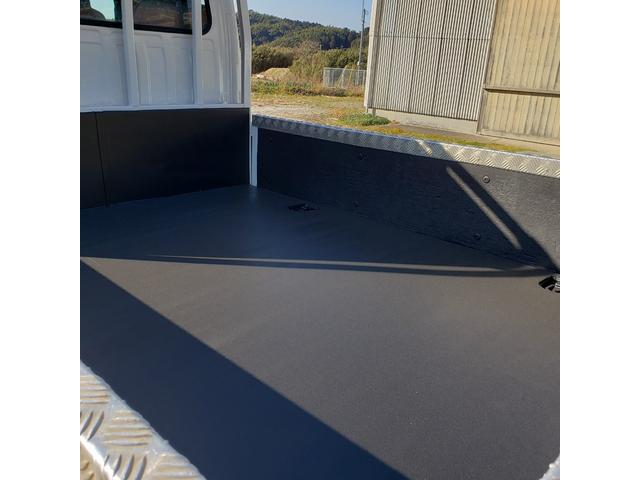 タイタントラック 　Ｗキャブ平ボデー荷台鉄板張りいすゞエルフＯＥＭ　ＥＴＣ　ＩＣターボ（10枚目）