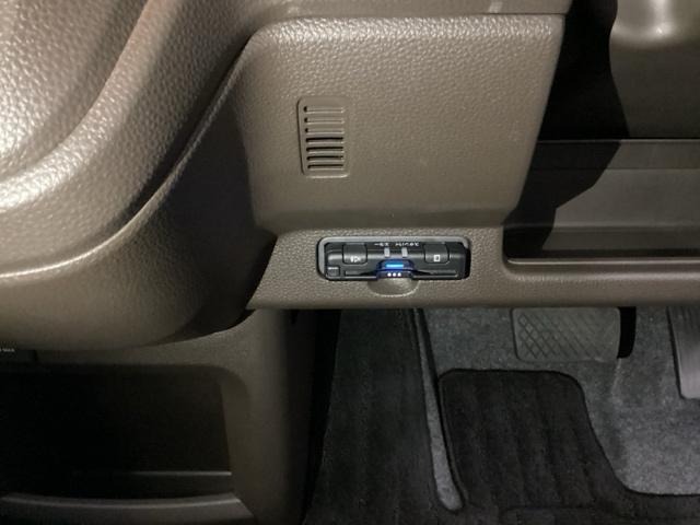 ビルトインタイプの【ＥＴＣ】で見た目もスッキリ。高速道路の利用にとても便利です。