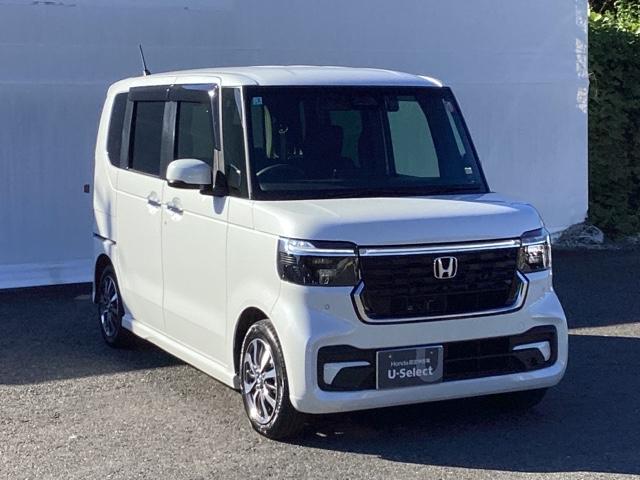 Ｎ－ＢＯＸカスタム ベースグレード　メモリーナビ　ドラレコ　ＥＴＣ　Ｗ電動ドア　ＵＳＢ接続　ＣＭＢＳ　Ｄレコ　禁煙　ベンチシート　オートエアコン　スマートキ　ＬＥＤ　盗難防止装置　クルコン　バックカメラ　フルセグＴＶ　パワーステアリング（8枚目）