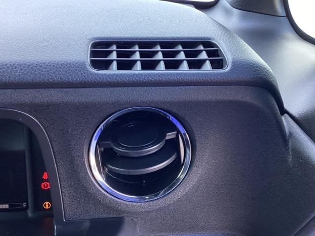 Ｎ－ＢＯＸカスタム ベースグレード　メモリーナビ　ドラレコ　ＥＴＣ　Ｗ電動ドア　ＵＳＢ接続　ＣＭＢＳ　Ｄレコ　禁煙　ベンチシート　オートエアコン　スマートキ　ＬＥＤ　盗難防止装置　クルコン　バックカメラ　フルセグＴＶ　パワーステアリング（31枚目）