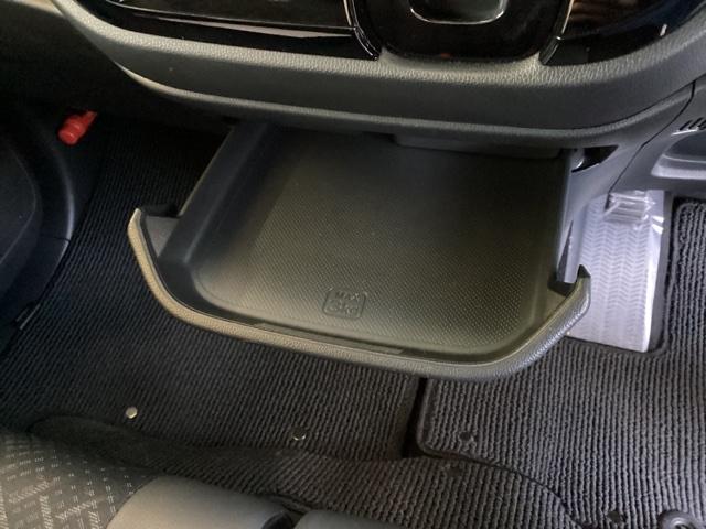 N-WGNカスタム GSS2トーンカラースタイルパッケージ メモリーナビ ドラレコ リアカメラ ETC フルセグTV クルコン Iストップ 横滑り防止 ナビTV DVD スマートキー エアロ USB オートエアコン キーフリー ABS 盗難防止システム(30枚目)