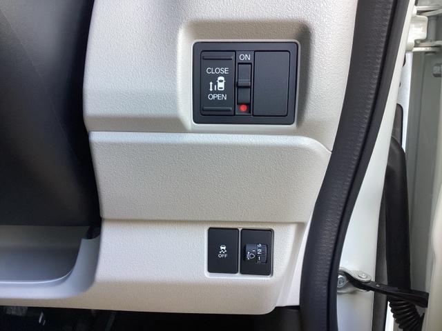 N-BOX ベースグレード 純正ナビ フルセグ リアカメラ 衝突軽減システム スマートキ- カーテンエアバック イモビライザー ECOモード 横滑り防止 オートクルーズ LEDヘッドライト キーフリー 地デジ パワーステアリング(17枚目)