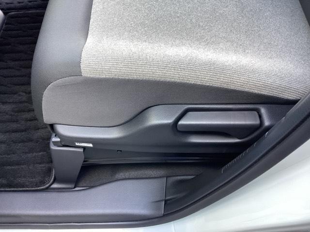 N-BOX ベースグレード 純正ナビ フルセグ リアカメラ 衝突軽減システム スマートキ- カーテンエアバック イモビライザー ECOモード 横滑り防止 オートクルーズ LEDヘッドライト キーフリー 地デジ パワーステアリング(41枚目)