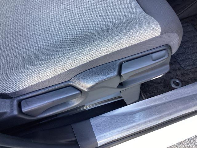 N-BOX ベースグレード 純正ナビ フルセグ リアカメラ 衝突軽減システム スマートキ- カーテンエアバック イモビライザー ECOモード 横滑り防止 オートクルーズ LEDヘッドライト キーフリー 地デジ パワーステアリング(51枚目)